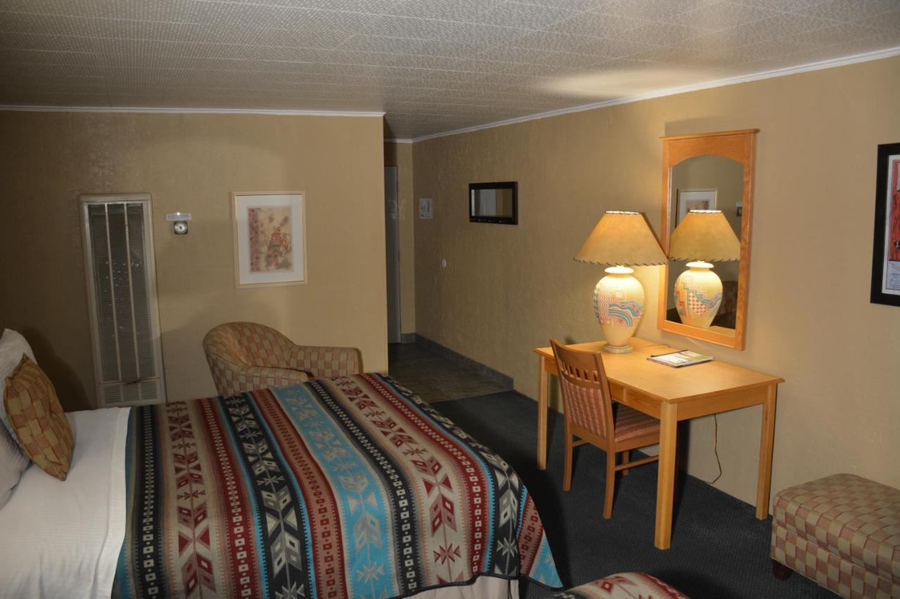 Sitzmark Chalet Inn Ruidoso Εξωτερικό φωτογραφία